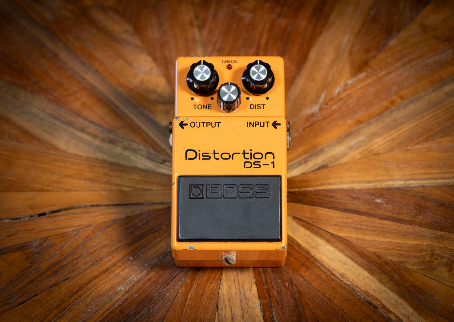 A- Boss DS-1 1979 - Orange