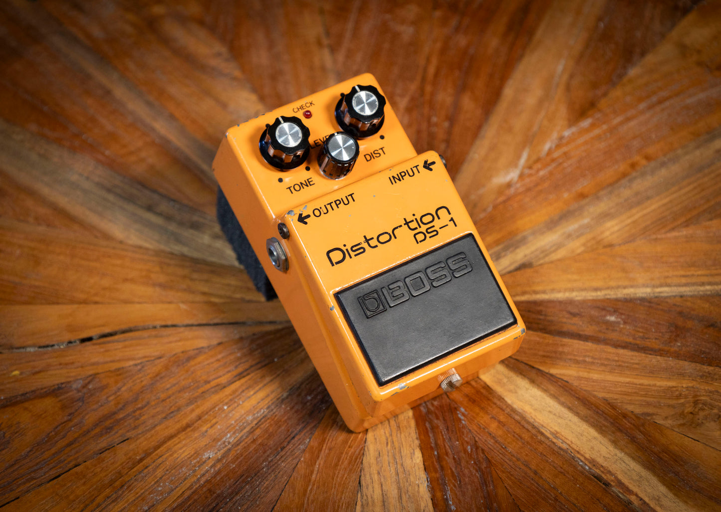 A- Boss DS-1 1979 - Orange