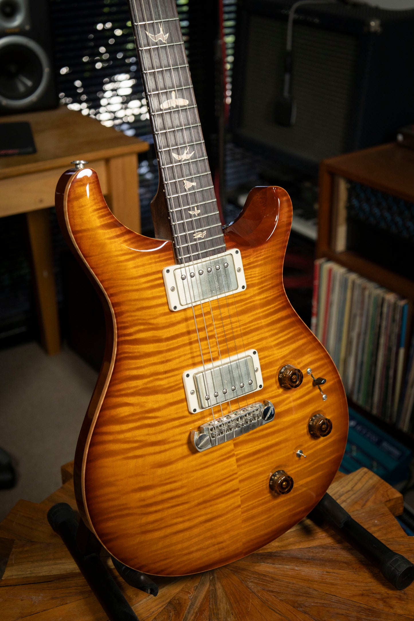 2011 PRS P-22 Namm Edition - Light Sunburst
