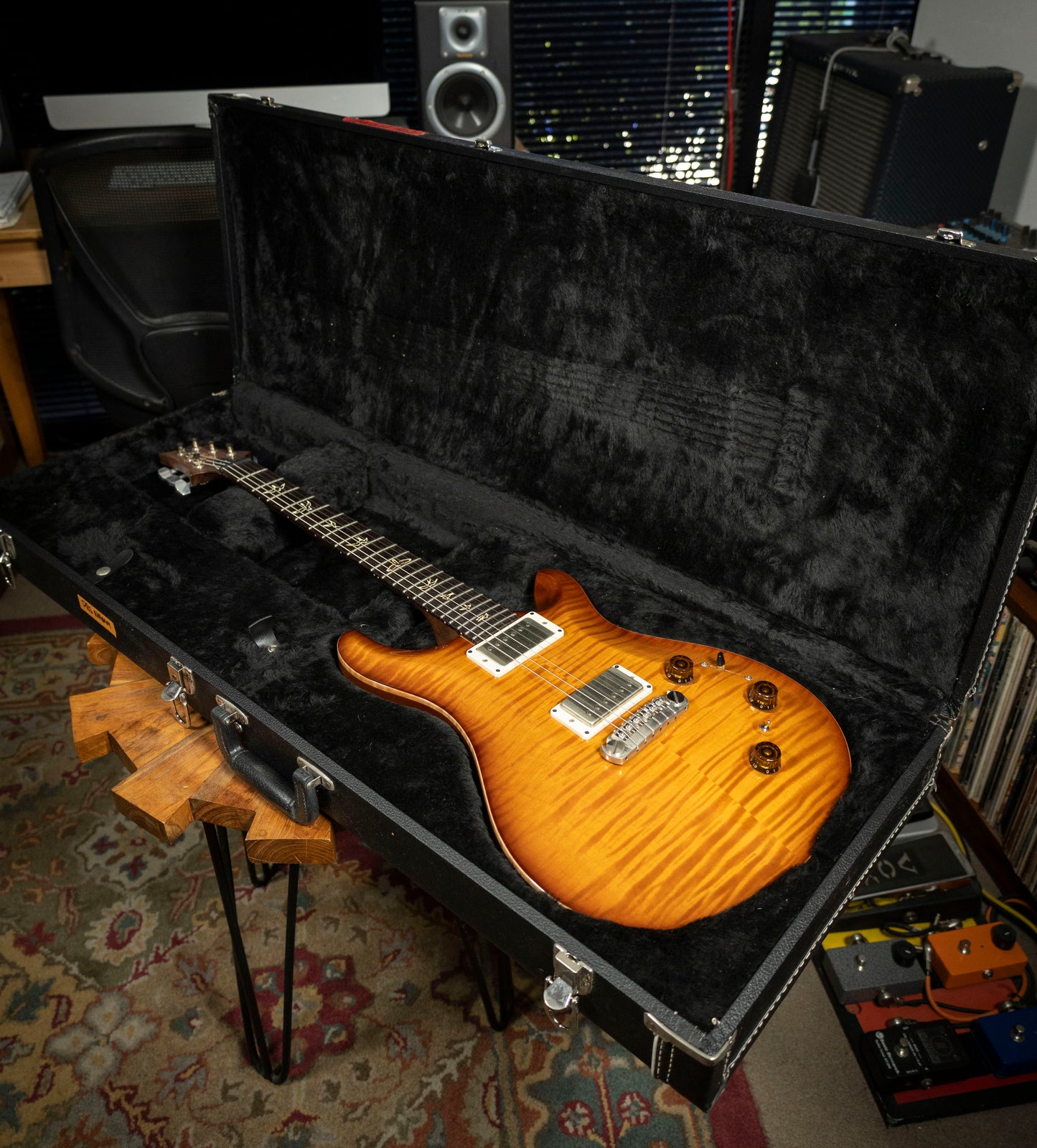 2011 PRS P-22 Namm Edition - Light Sunburst