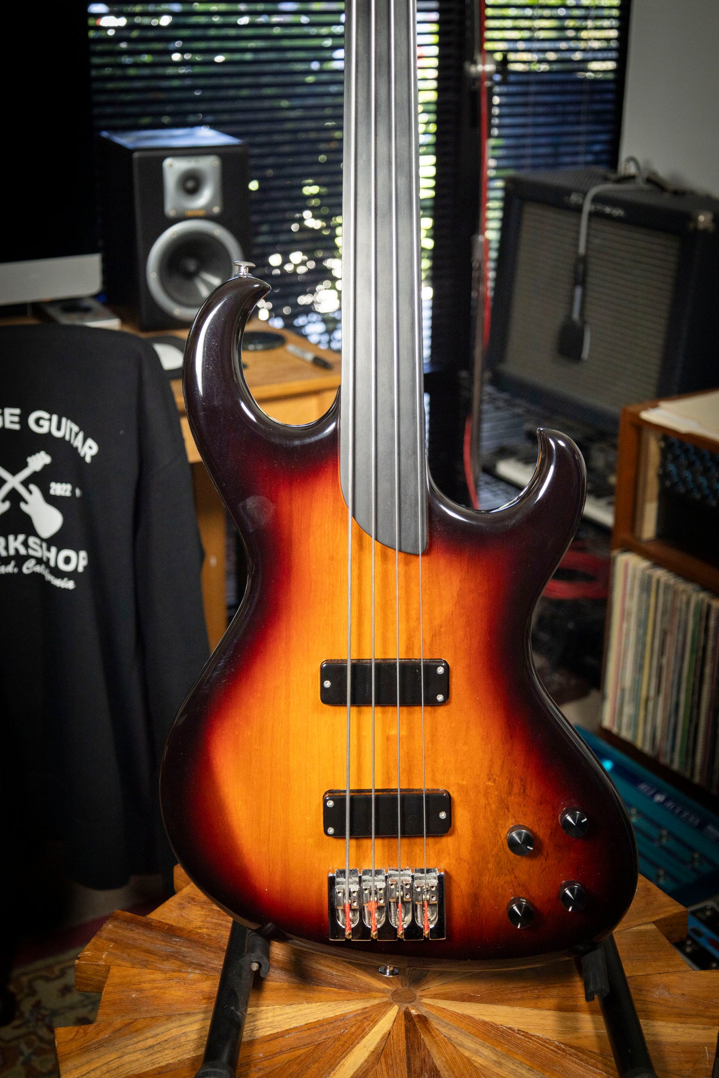 1999 Rick Turner Electroline 434-Pmm Bass Sunburst