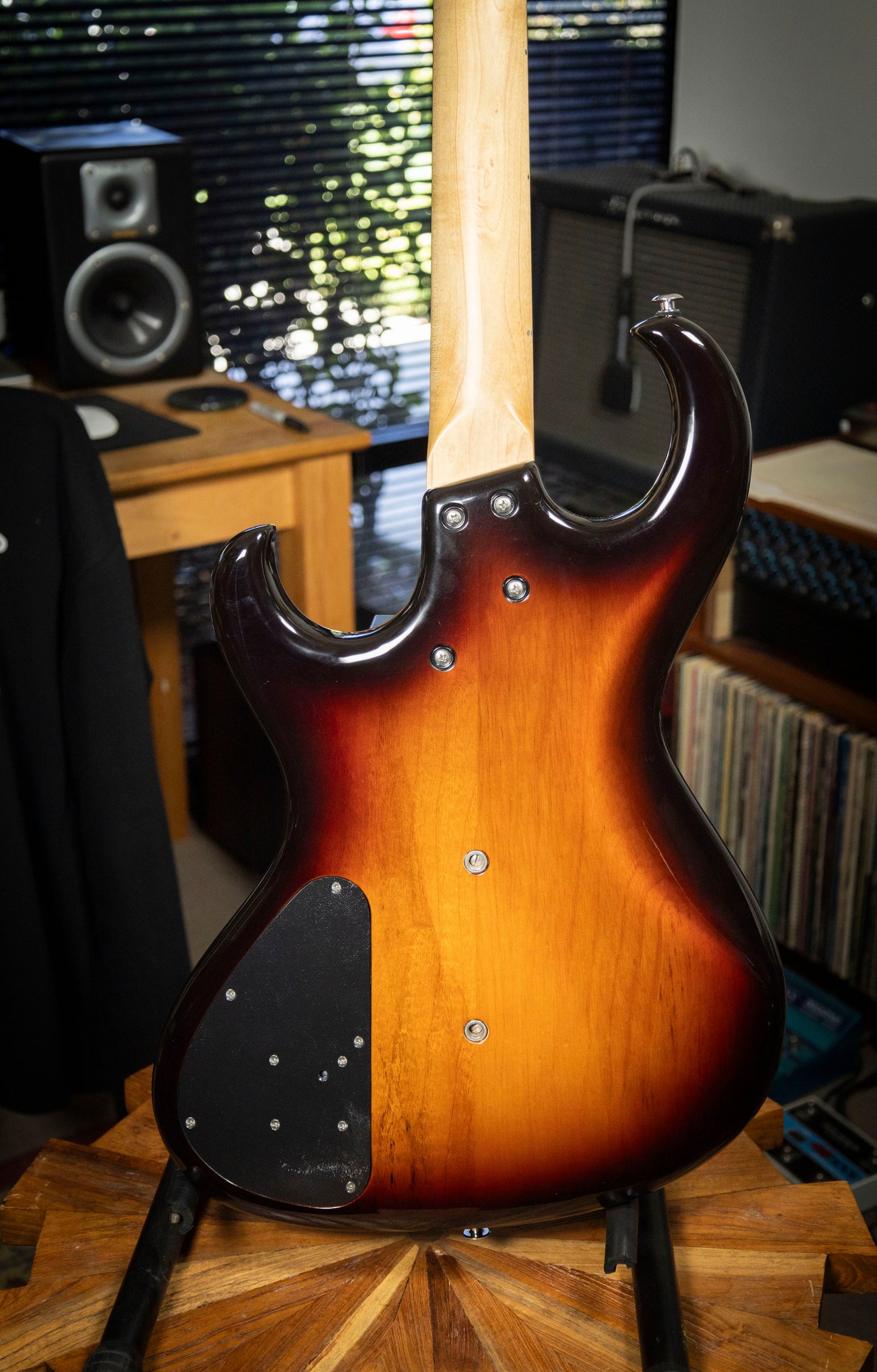 1999 Rick Turner Electroline 434-Pmm Bass Sunburst