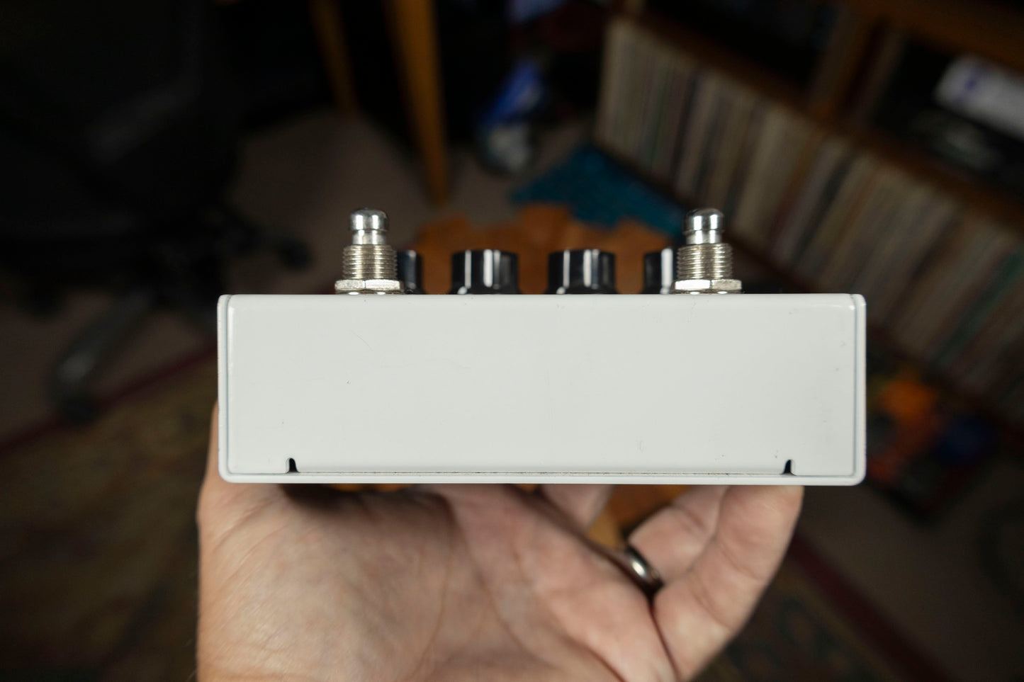 2014 3Leaf Audio Octabvre - White