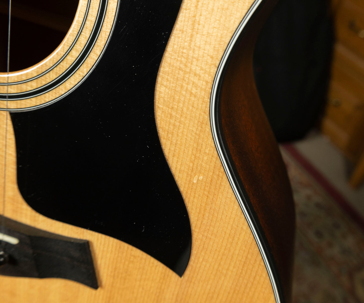 2011 Taylor 314ce with ES1 Electronics Natural