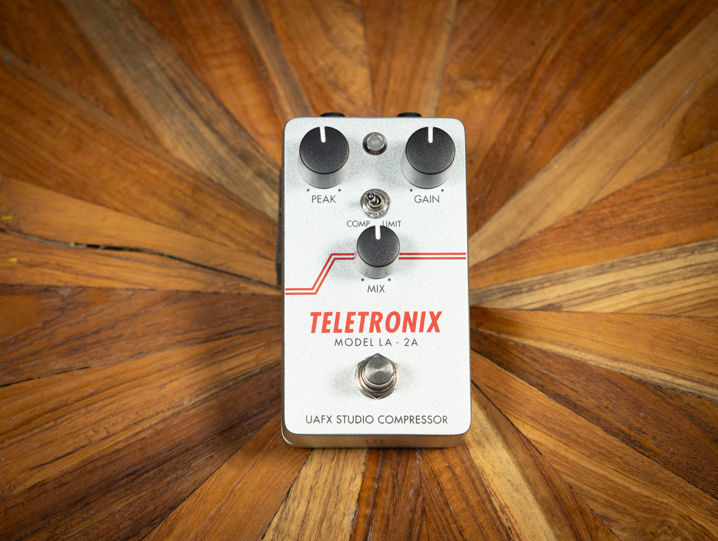 A - Universal Audio Teletronix LA-2A Studio Compressor 2023 - Silver