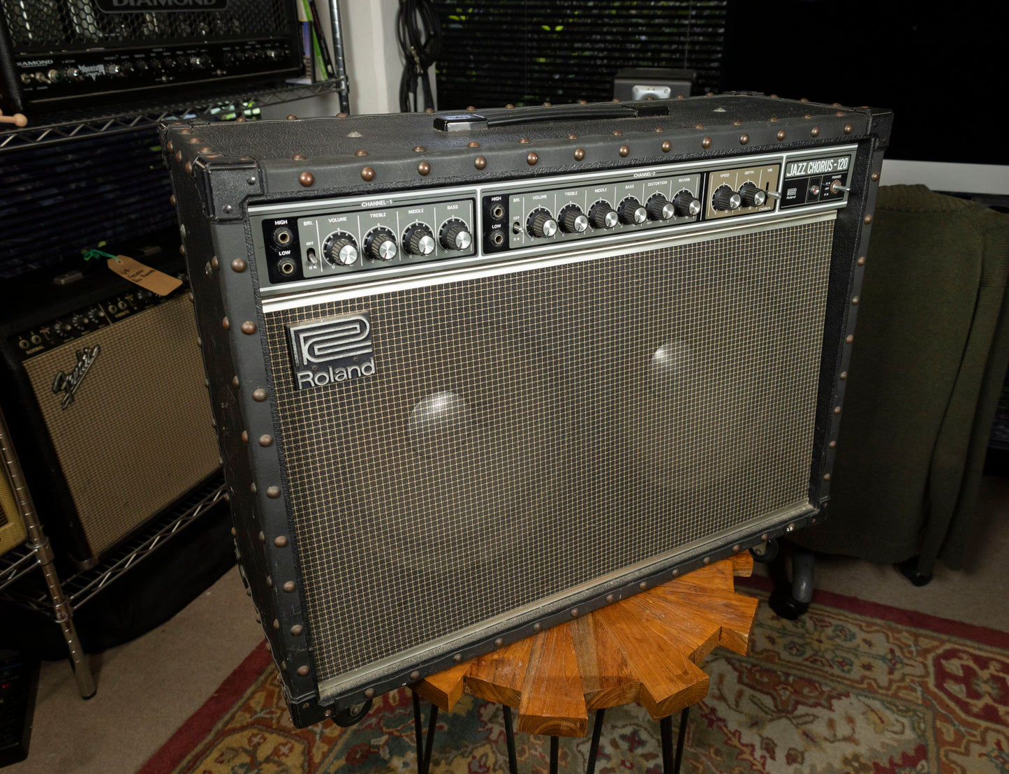 1994- Present Roland JC-120 Jazz Chorus 2-Channel 120-Watt 2x12" Guitar Combo - Black