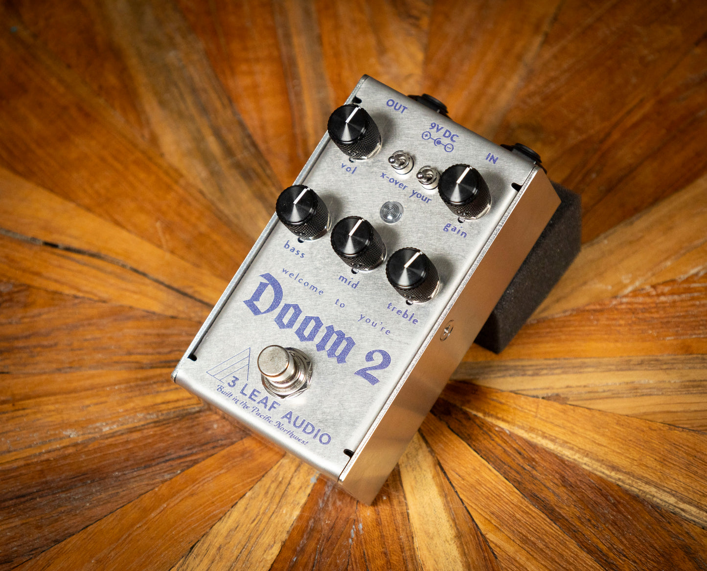 3Leaf Audio Doom 2 - Silver With Purple Script