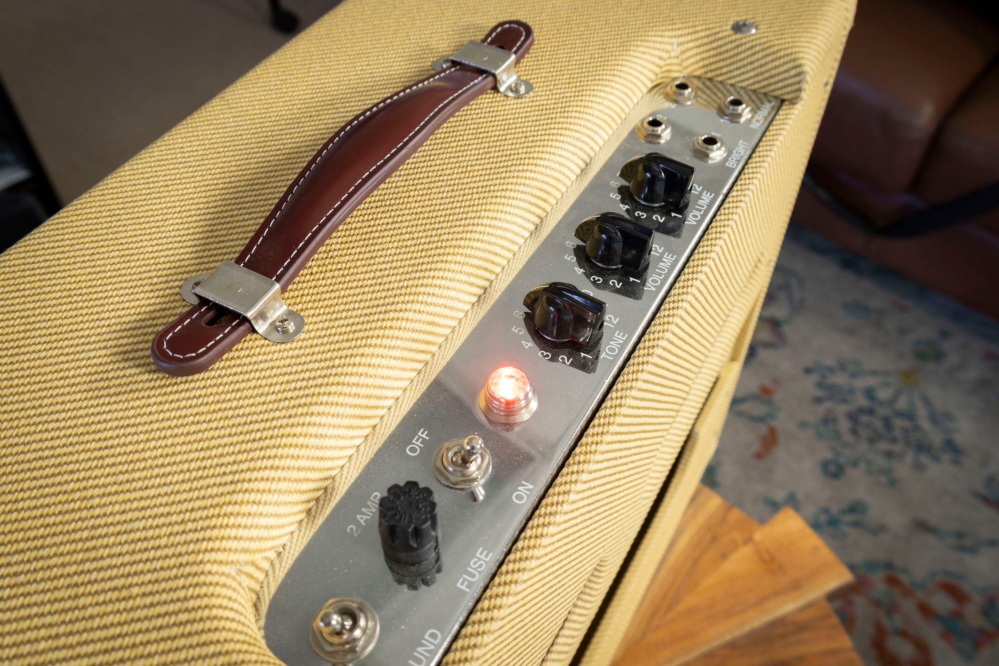 2023 Tone Science "The Dee Luxe" 15 Watt Amp – Vintage Guitar Workshop 2023 Tone Science "The Dee Luxe" 15 Watt Amp – Vintage Guitar Workshop