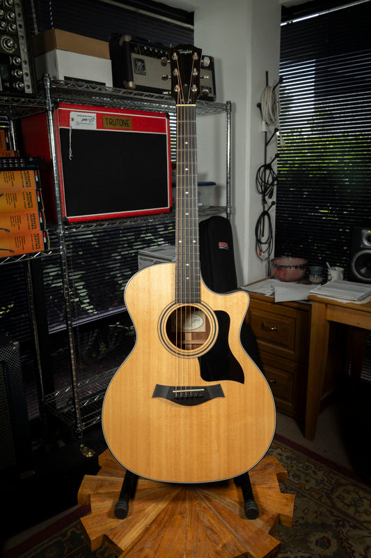 2011 Taylor 314ce with ES1 Electronics  Natural