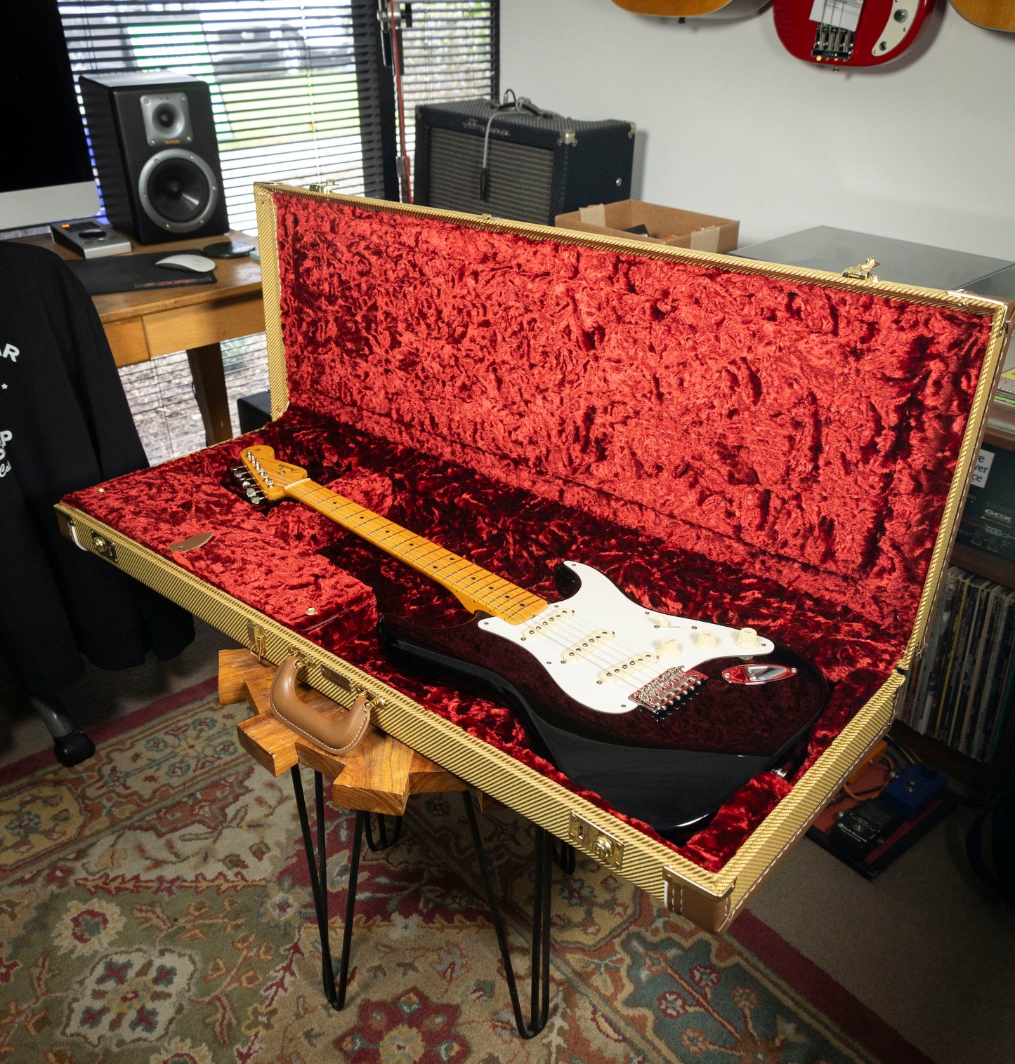 2024 Fender American Vintage 57'  - Black