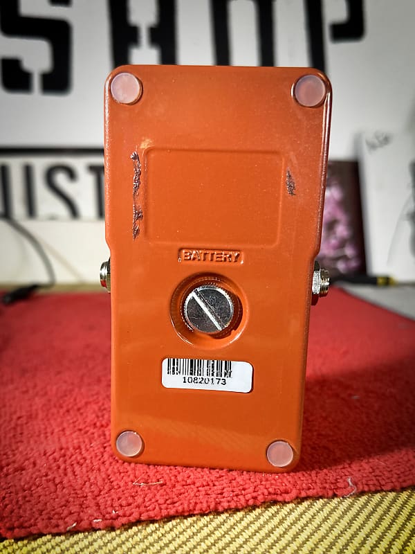 A - TC Electronic Shaker Vibrato 2011 - Orange