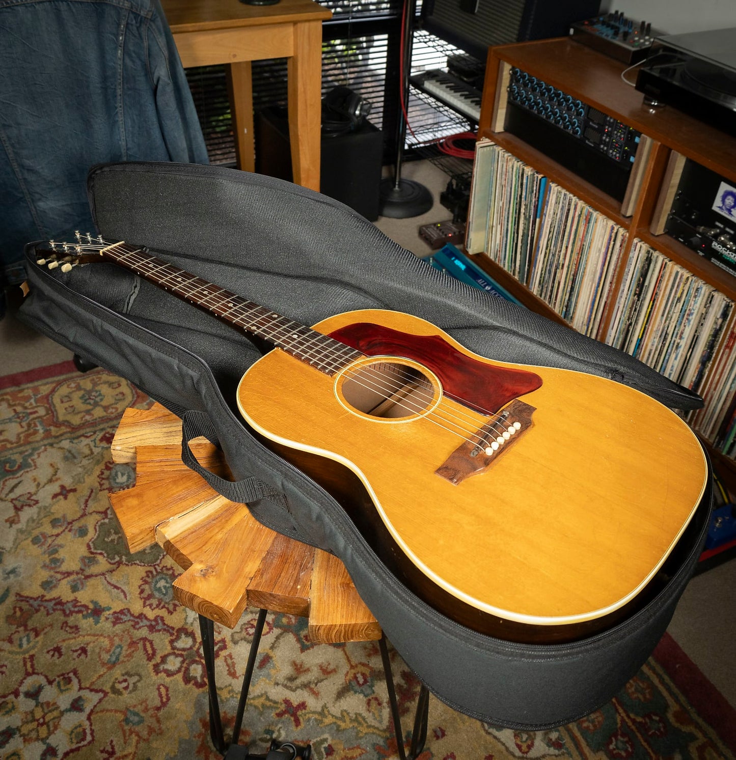 1962-1969 Gibson B-25 - Sunburst