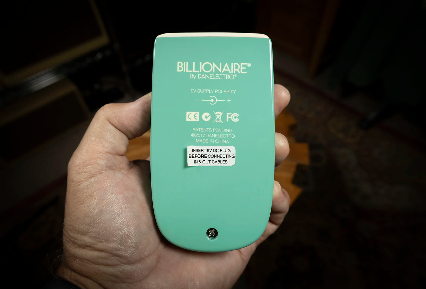 A -Danelectro Billionaire Big Spender Spinning Speaker 2010s - Cream/Turquoise