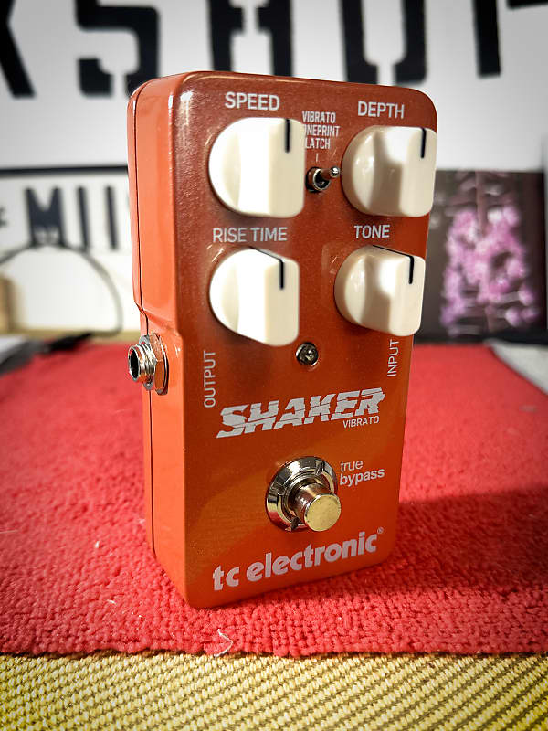 A - TC Electronic Shaker Vibrato 2011 - Orange