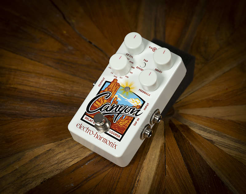 Electro-Harmonix Canyon 2017 - Present - White